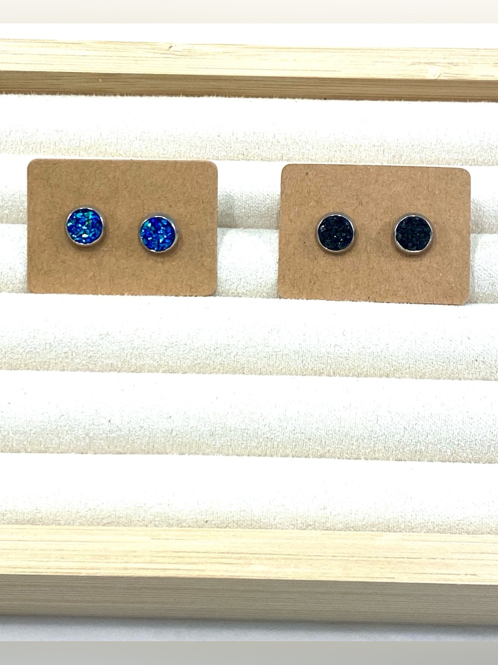 Dazzling Druzy Round Stud Earrings — Blue and Black Set